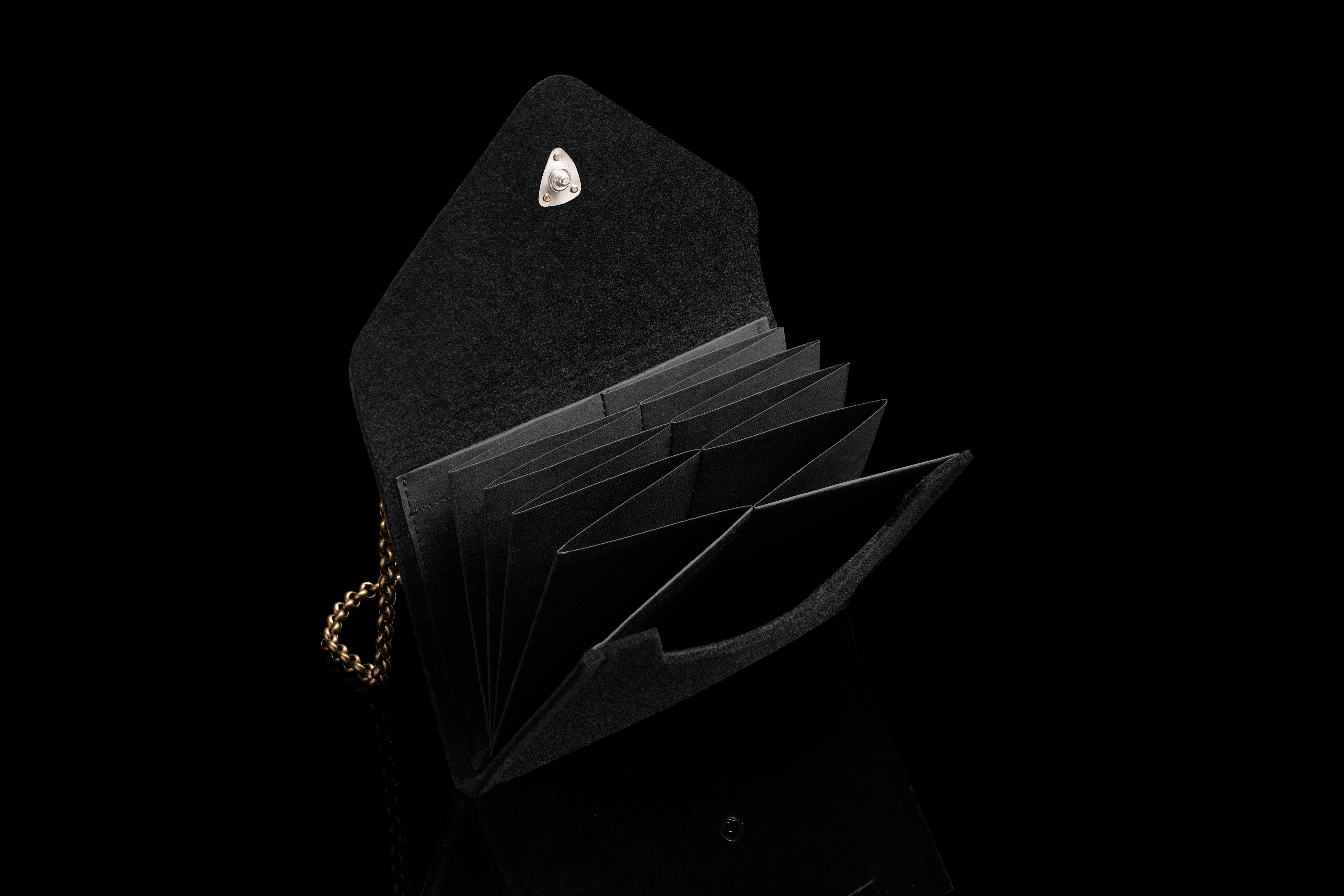 U-Go Black Onyx Chain by Ugo Cacciatori - U-Earth Store